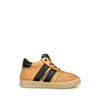 Sneaker brown and black stripes