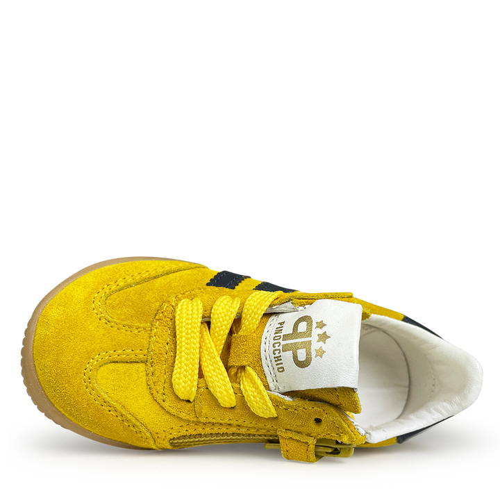 Ochre suede sneaker