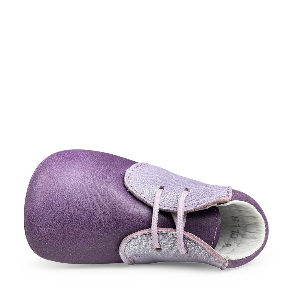 Baby slipper in purple