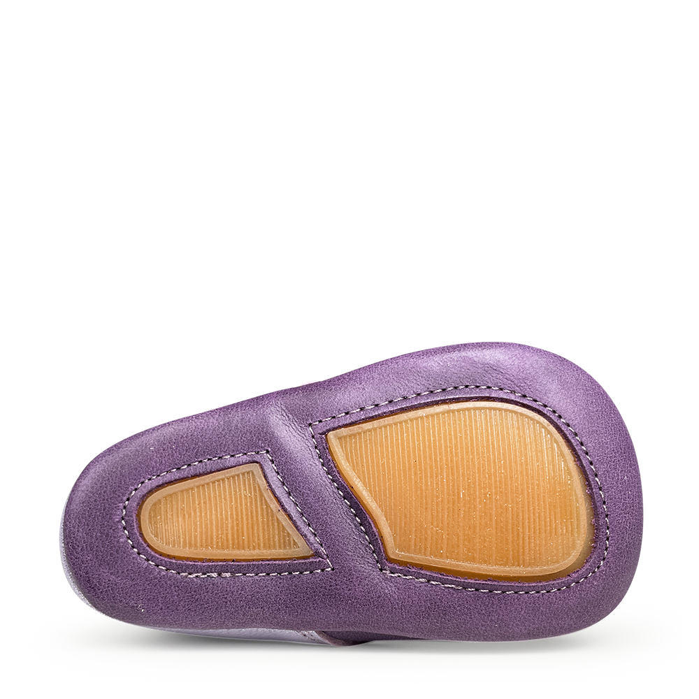 Baby slipper in purple