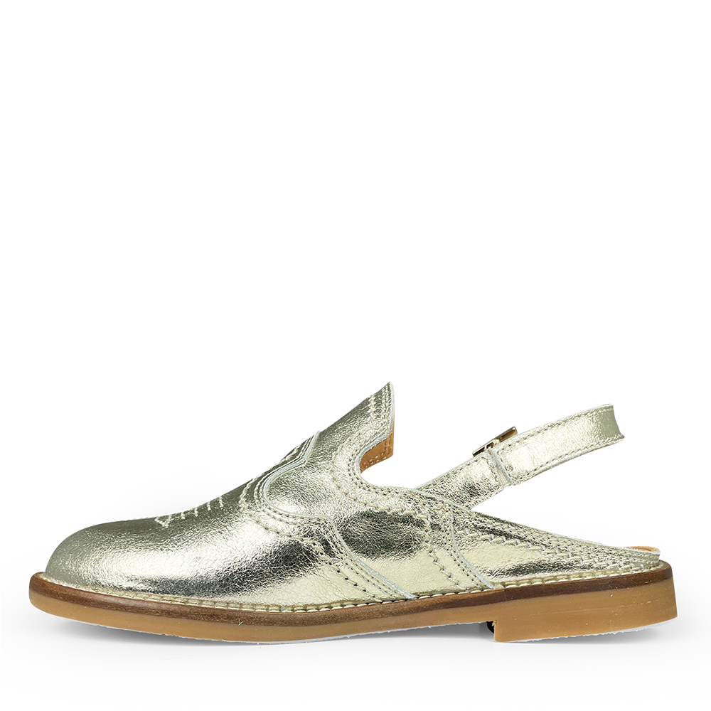 Sandal silver