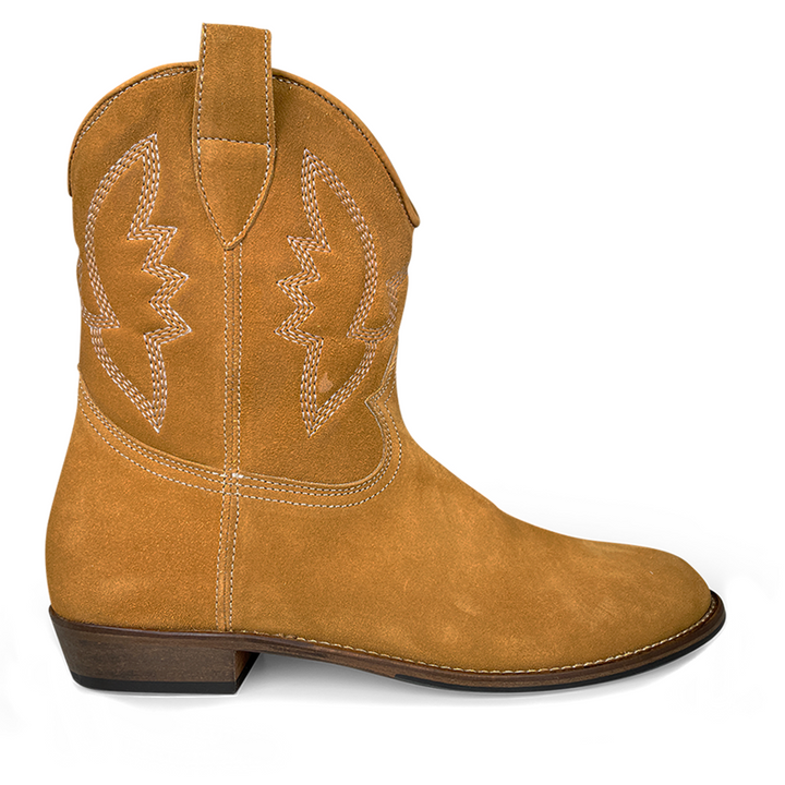 Boot brown