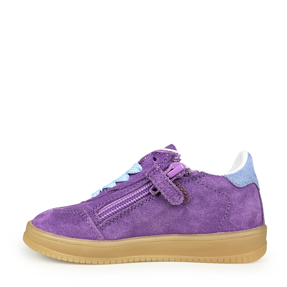 Sneaker purple