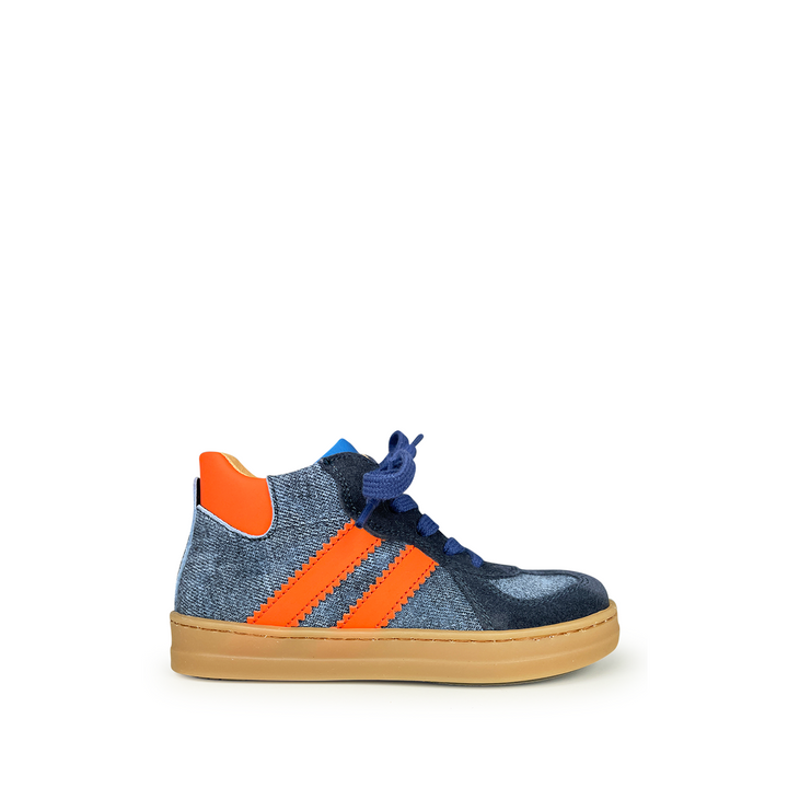 Sneaker jeans with orange