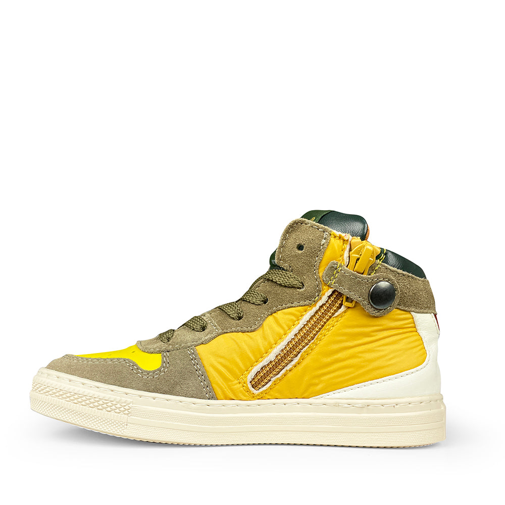 Ochre sneaker with khaki