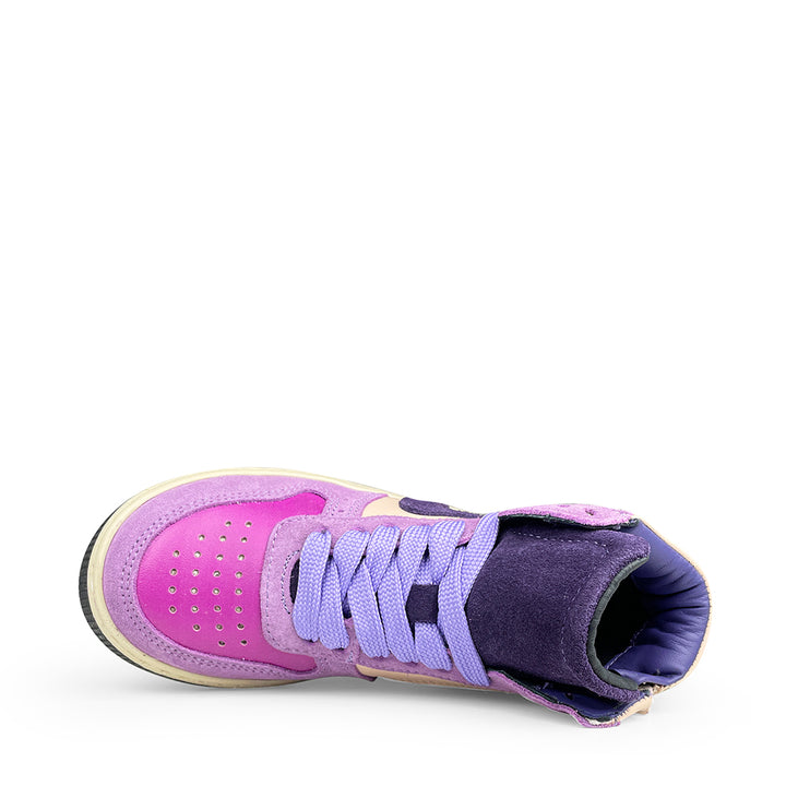 Sneaker purple