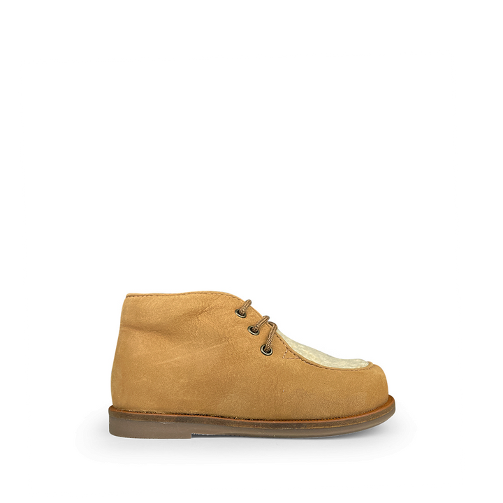 Lace-up shoe light brown