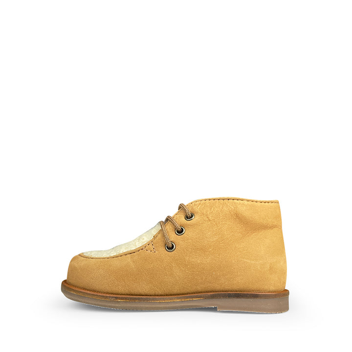 Lace-up shoe light brown