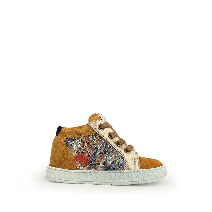 Bruine sneaker met glitter