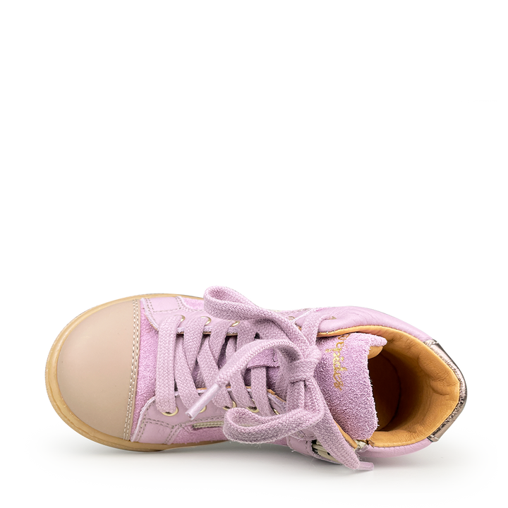 Sneaker lila