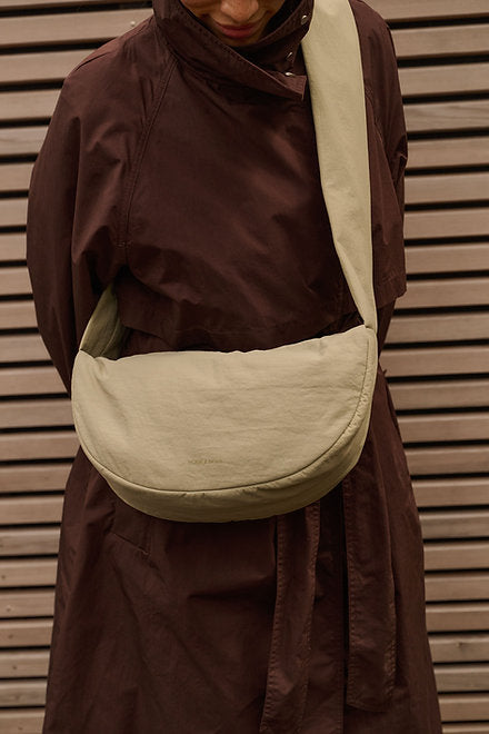 Namika cross body bag | peridot