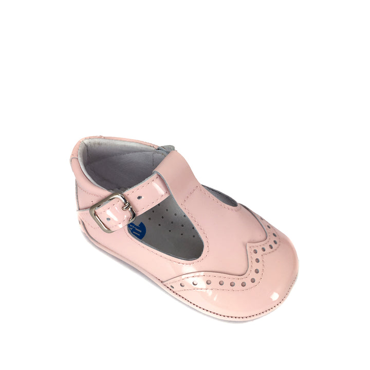 Soft pink ballerina pre-walking shoe