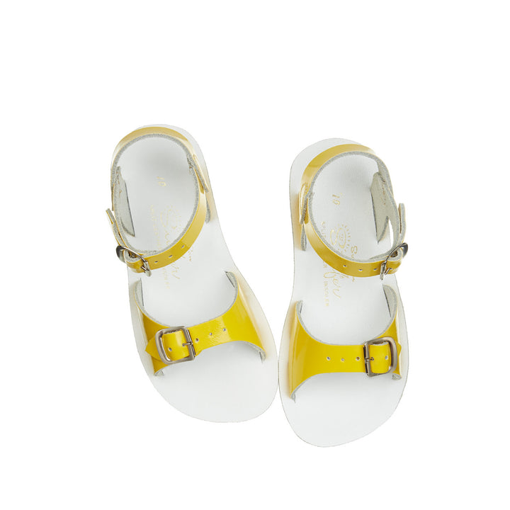 Surfer Premium sandal in patent yellow