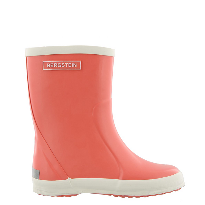 Rain boots coral