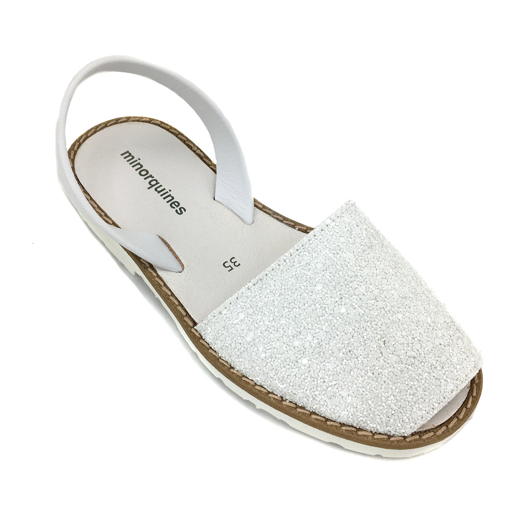 Sandal white