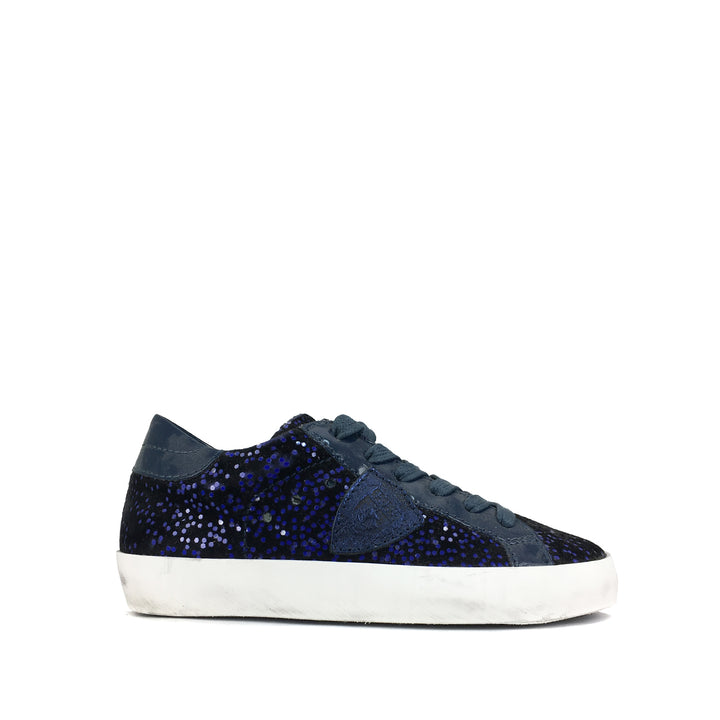 Blue velvet glitter sneaker