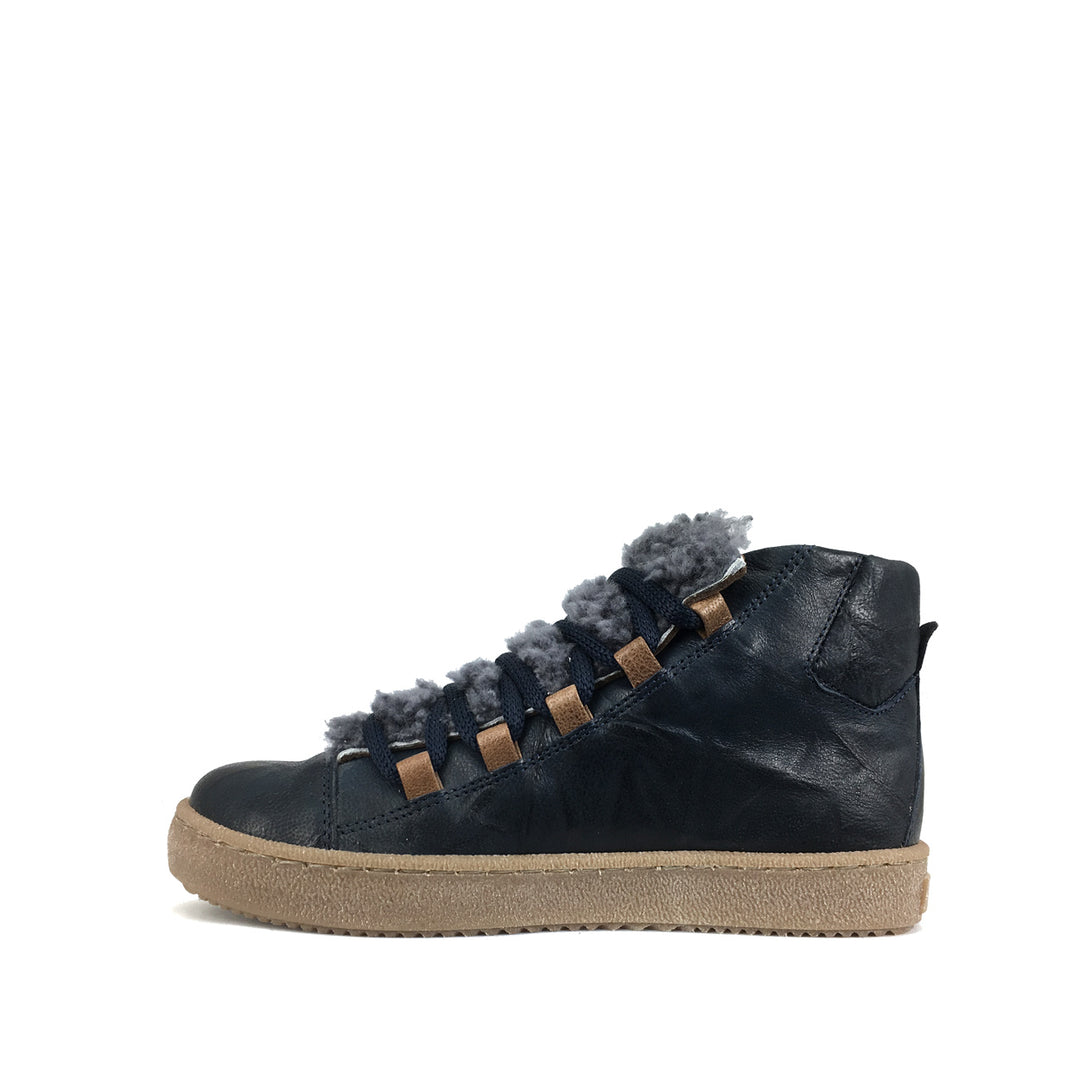 Donkerblauwe sneaker met wollen tong