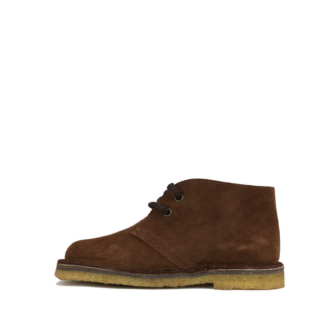 Desert boot in brown suede