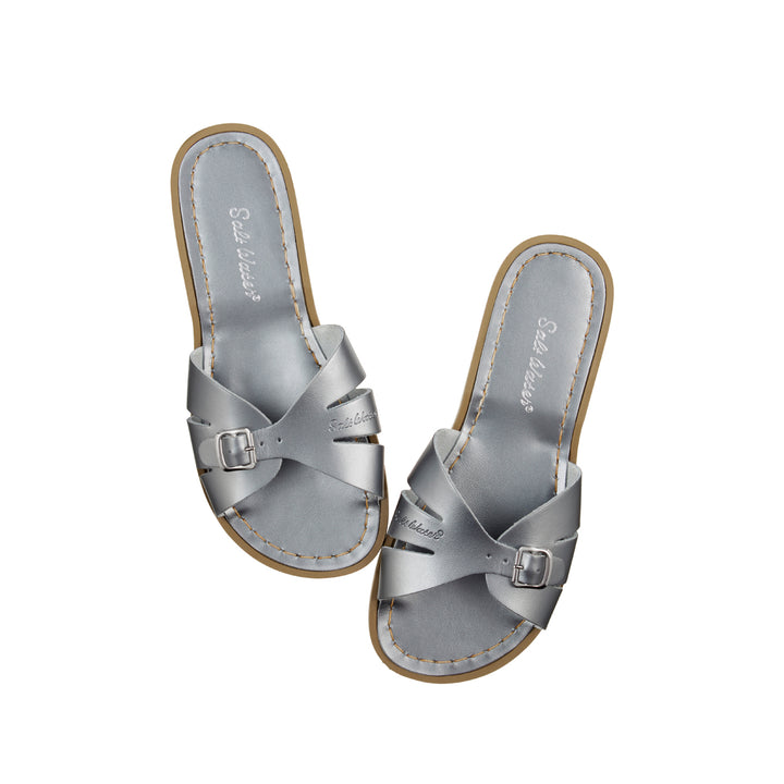 Slides in pewter silver