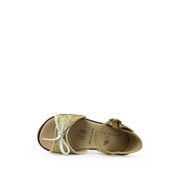 Sandal gold