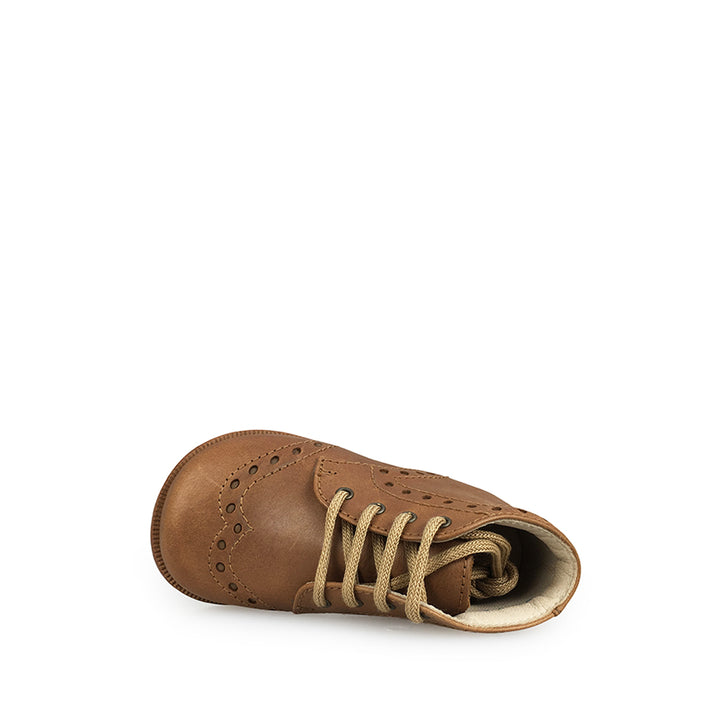 Lace-up shoe brown