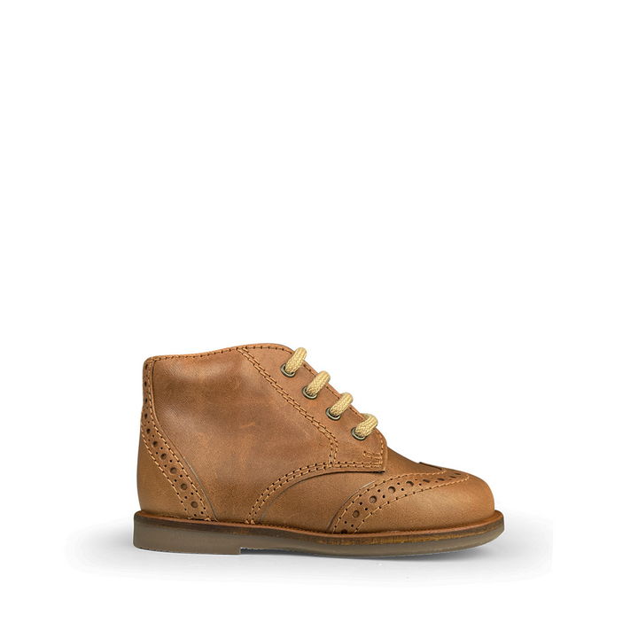 Lace-up shoe brown