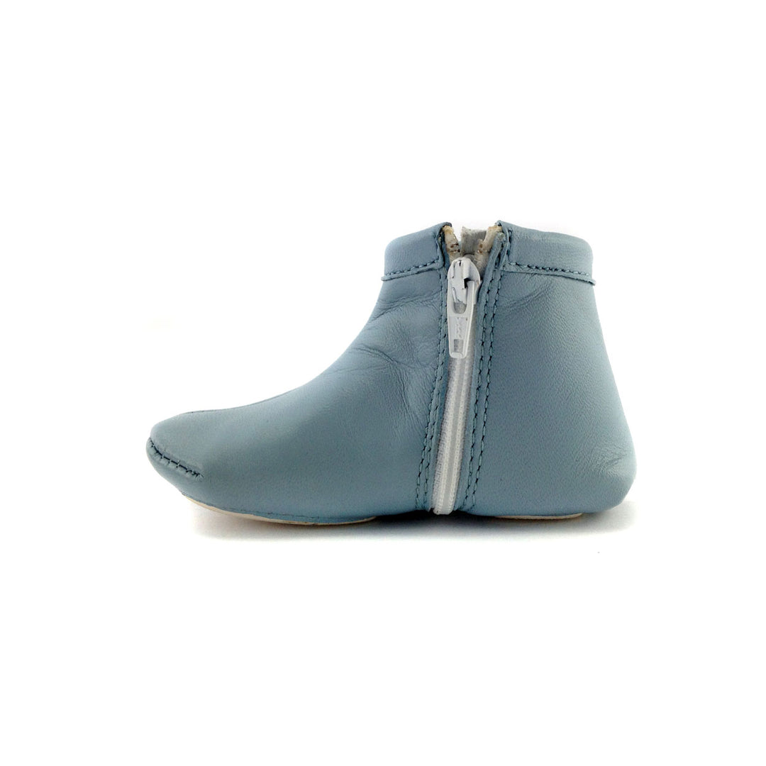 Pastel blue pre-step shoe/slipper