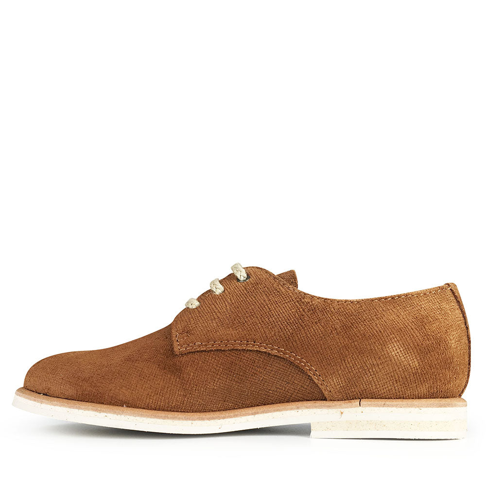 Lace-up shoe brown