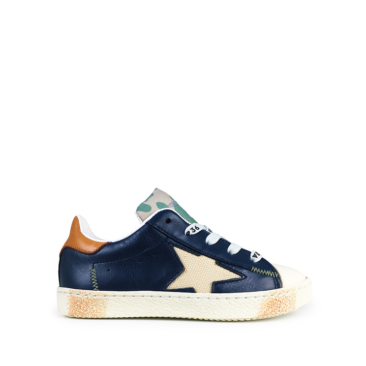 Blauwe sneaker met rubberen top