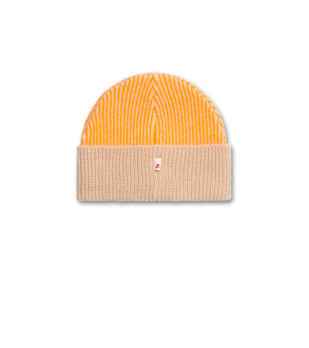 Brightly colored hat AO76