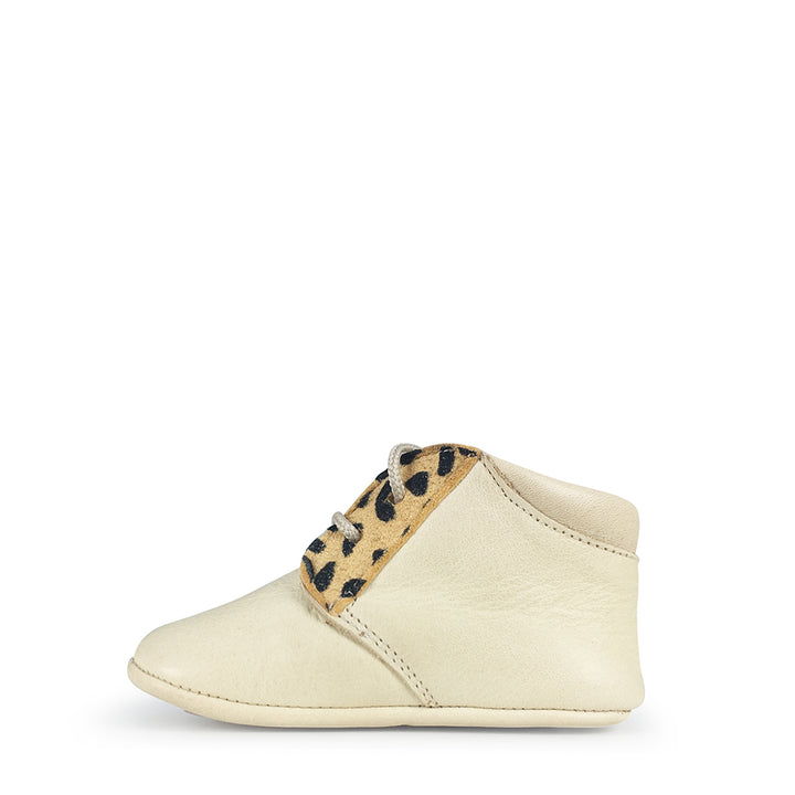 Prestapper in beige with leopard print