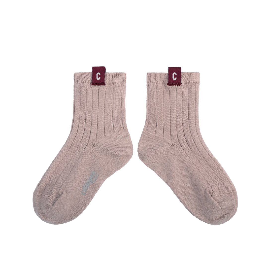 Cyril - Ribbed Ankle Socks with C Label - Vieux Rose