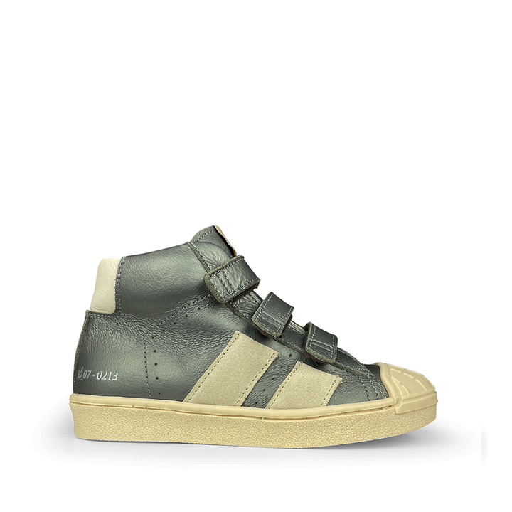 Halfhoge sneaker met velcro