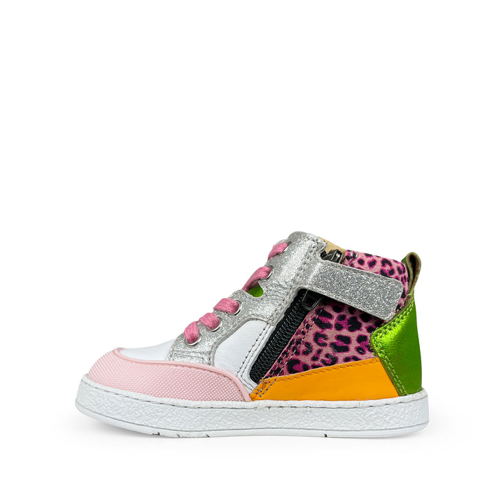 Sneaker met leopard touch