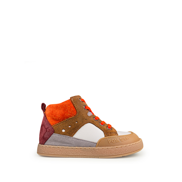 Sneaker with orange