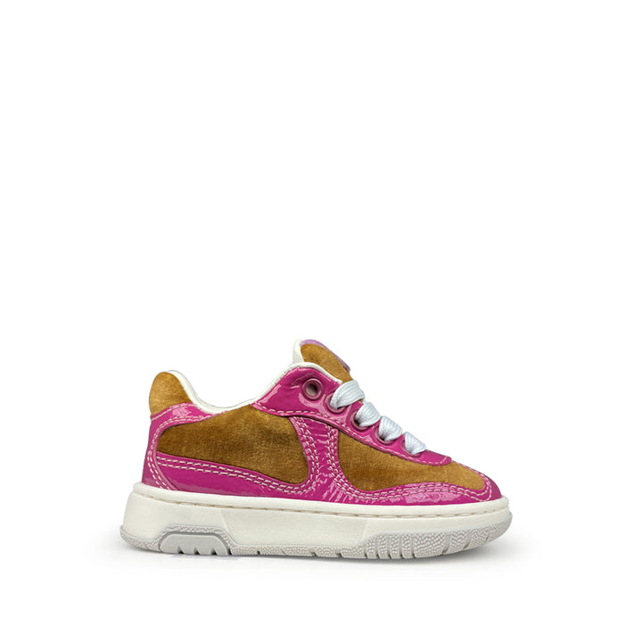 Sneaker bruin en roze