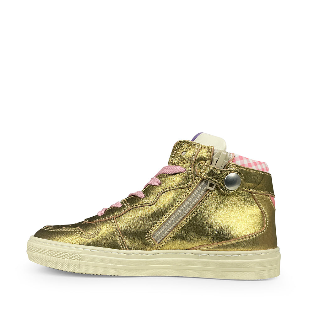 Sneaker goud en roze accenten