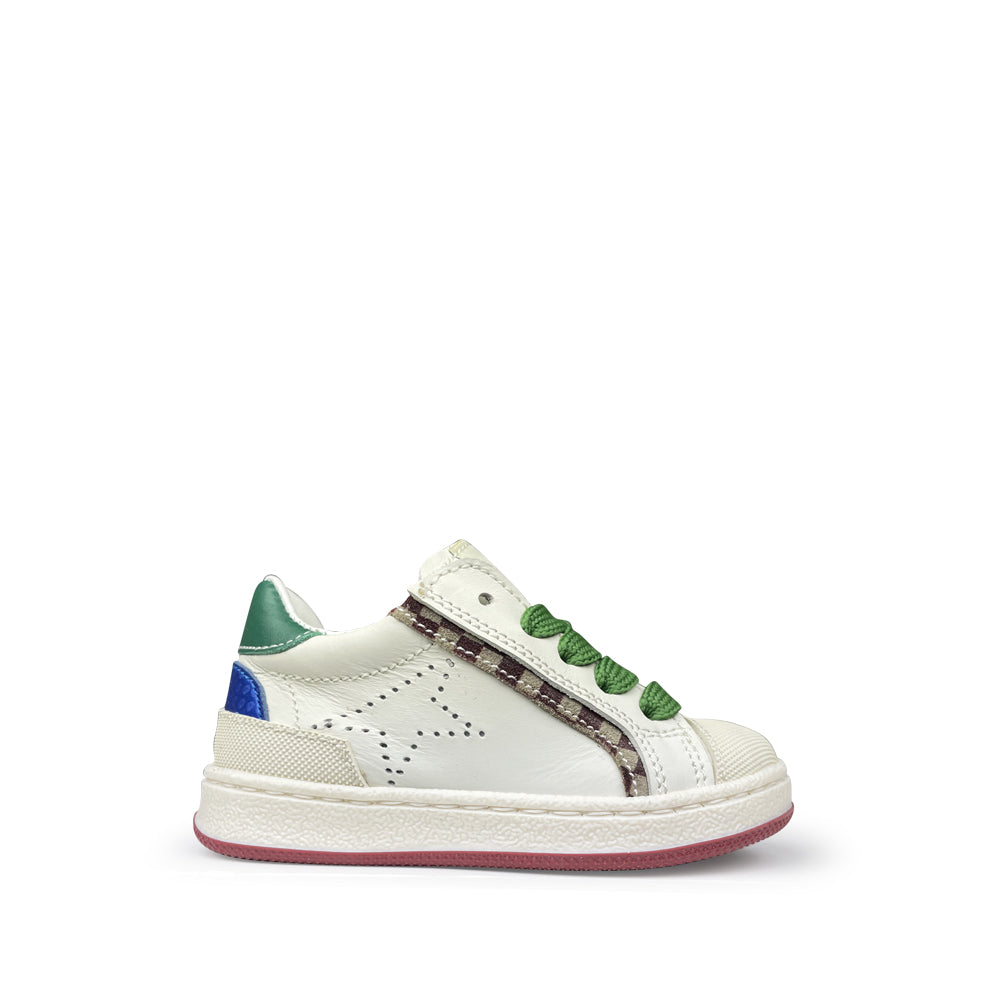 Sneaker wit, groen en blauw