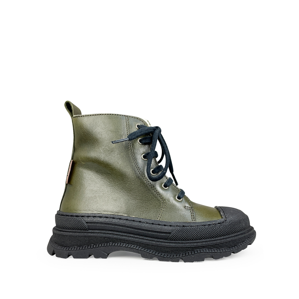 Angulus - half high boot in olive color