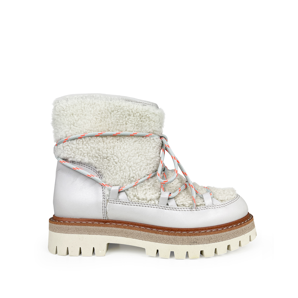 Ocra - Sturdy boots with wool