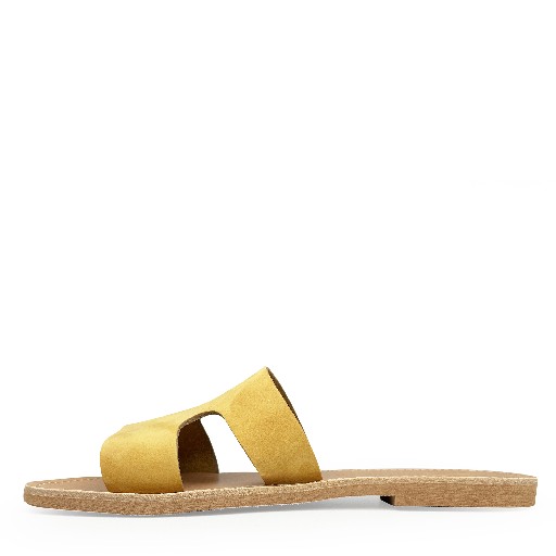 Thluto sandals Stylish ochre leather slippers Perrine