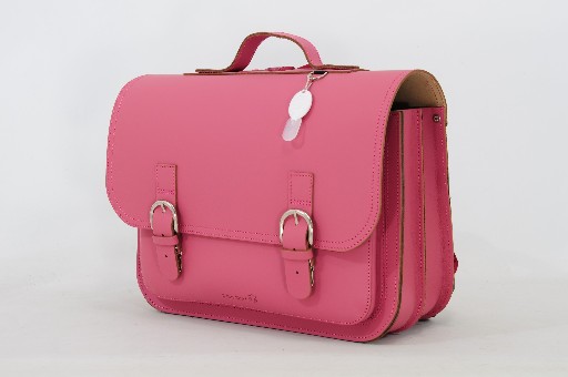 Own Stuff schoolbag Antique pink leather bag with buckle closure