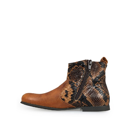 Pp short boots Brown short boot with python