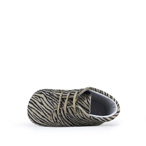 Beberlis pre step shoe Pre-step shoe zebra beige