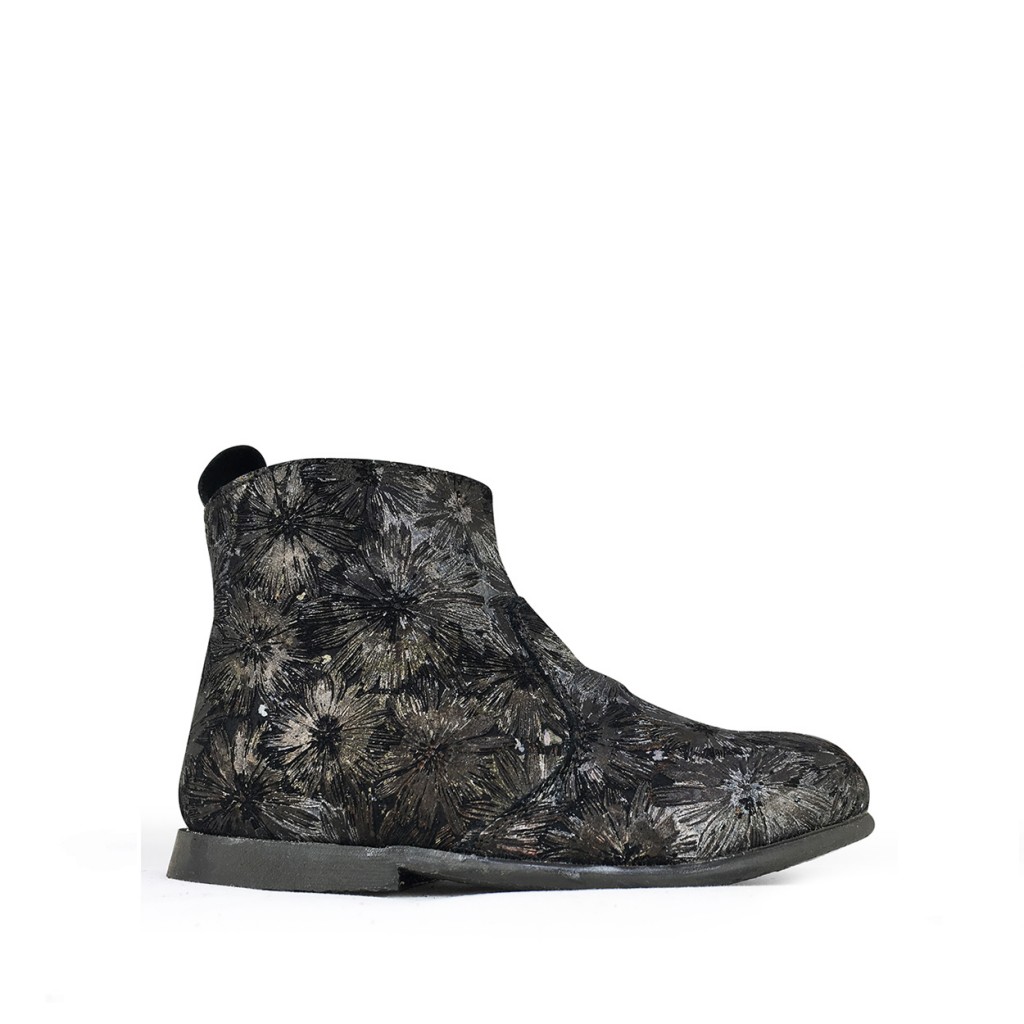 Pp - Black flowered short boot