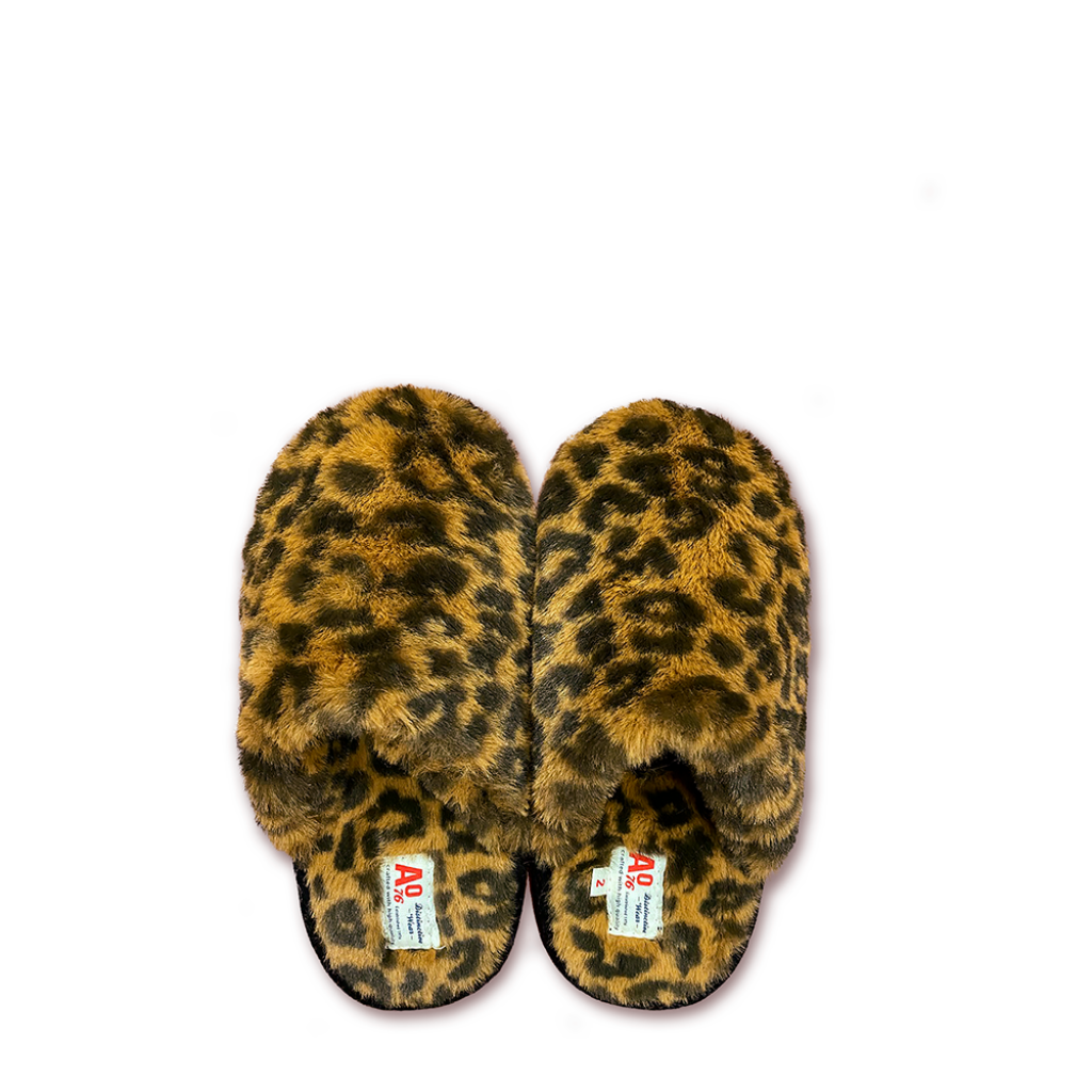 AO76  - Slippers in leopardprint AO76